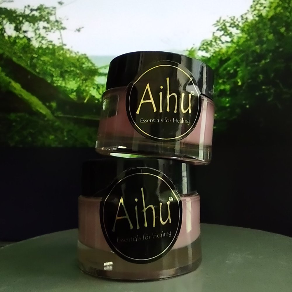 Aihu Rehydrating Lip Gloss